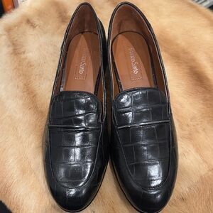 Franco Sarto Black Textured Loafers size 8.5